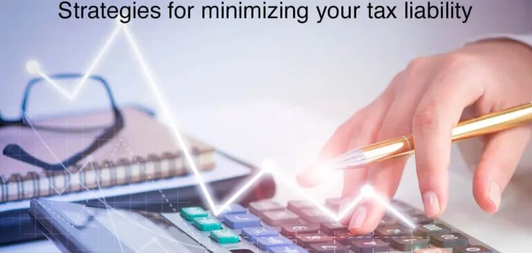Effective tax planning strategies in California - Deductible expenses for corporate tax deductions: business operations, research and development, employee benefits, and investments